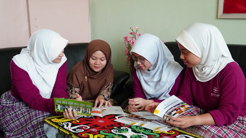 college counseling Kharisma Bangsa