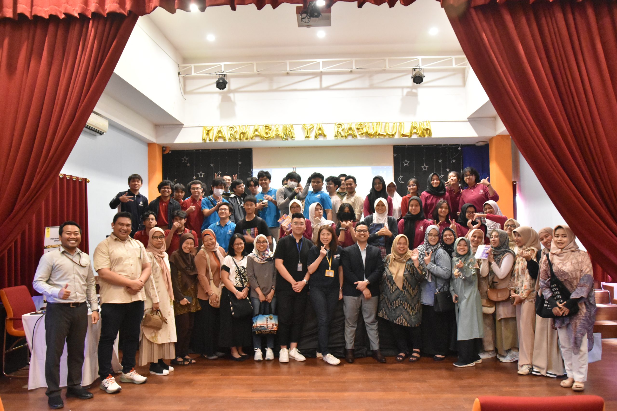 sebaran alumni sekolah kharisma bangsa